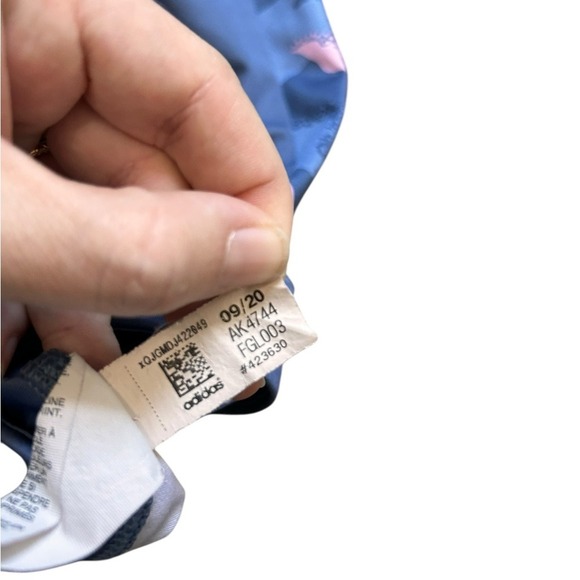 Adidas Kids Blue Patterned Leggings side pocket size M (10/12) - Picture 8 of 8